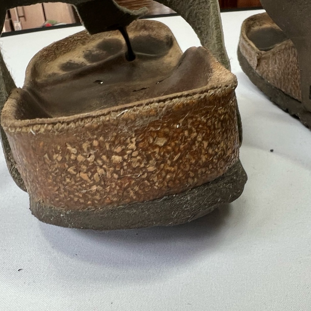 Birkenstock Gizeh Sandal size 40 - Picture 7 of 16